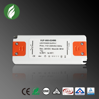 Fahrer 24V der Klassen-2 LED Plastikstromversorgung DCs 60W für LED-Streifen-Licht