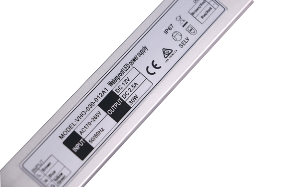 SAA-Zertifikat Slimline LED-Treiber 12V 30W wasserdicht Konstantspannung IP67