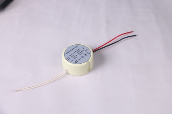 Runde Plastik-LED Stromversorgung des Fall-IP20 des Fahrer-12V 15W für Streifen-Licht