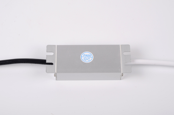 dünner LED Fahrer 0.83A 105g ultra, wasserdichte dünne LED Stromversorgung IP67