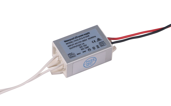 Feuchtigkeitsfester LED Niederspannungs-Fahrer SAA, praktischer Fahrer 12V 1A LED